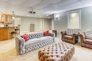 Basement | 3-Story Home | Movie Projector w/ Screen | Wet Bar