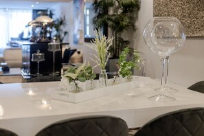 Dining Detail: Elegant table décor with a fresh, modern touch.