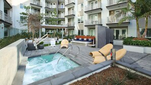 Unwind after work. Outdoor showers on righthand side
