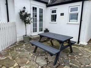 Stable Cottage - 1 Bedroom Cottage - Penally (25048)