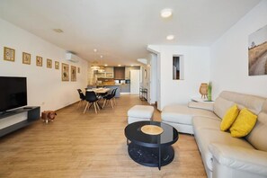 Living and dining room