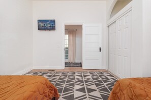 1445 Apartment
