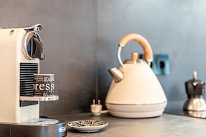 Kaffe och/eller kaffebryggare
