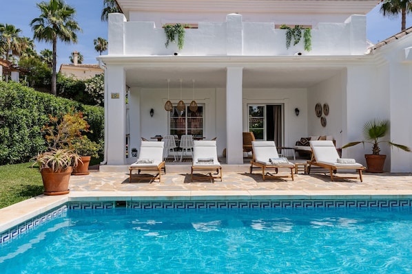 Piscine maison de vacances