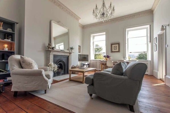 Living / dining room