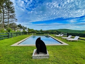 Hawk Field House - Inground pool overlooking the amazing valley views.
