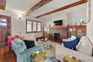 Relax in the living room of Tibet Twins 1 & stream your favorites on the smart TV