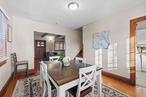 Make mealtime memories together at Tibet Twins 1’s dining table, seating 4