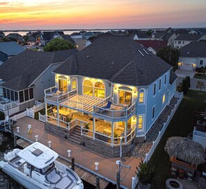 This Gorgeous Home is the epitome of Luxury!