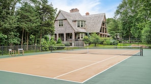 Sport court
