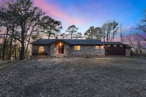 Architecture, Building, Outdoors, Shelter, Countryside