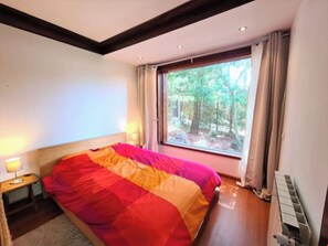 Ground-floor bedroom