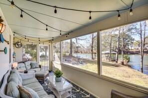 Screened Porch | 2-Story Home