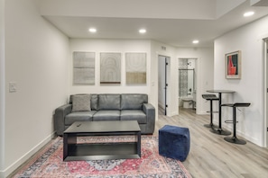 Living Room | Queen Sleeper Sofa | Flat-Screen TV