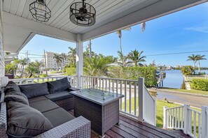 Covered Deck | Canal Views