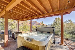 Covered Patio | Private Hot Tub | Mountain & Red Rock Views