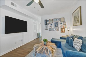 Living Room (1)