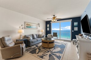 Relax in the spacious living room while enjoying an outstanding gulf view!