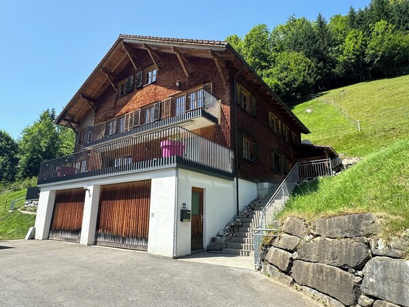Extérieur maison de vacances [été]