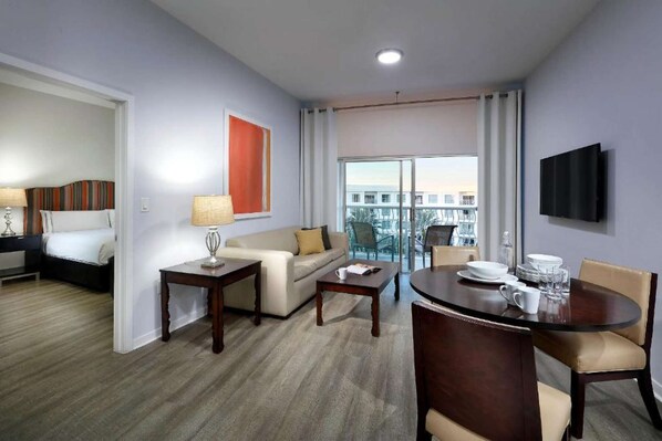 Two Bedroom Family Suite with Kitchen