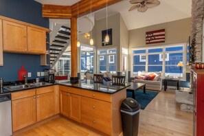 Main Level | Kitchen | Living Room