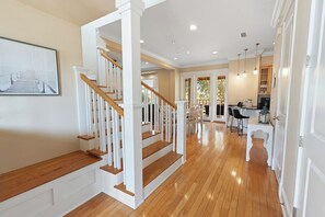 Saltwater Cottage - Beach Club - Signature Properties