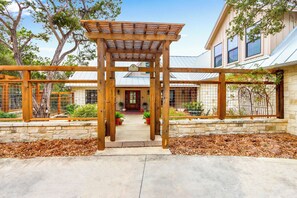 Welcome start to a beautiful getaway
