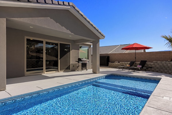 Private Pool 