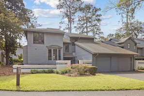 Welcome to Seabreeze Villa!