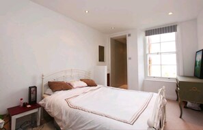 Bedroom with En-suit Shower room