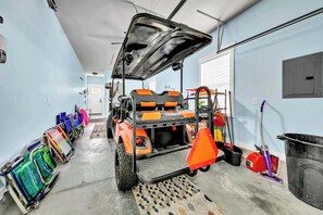 Golf cart