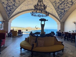 Open-air lobby and bar