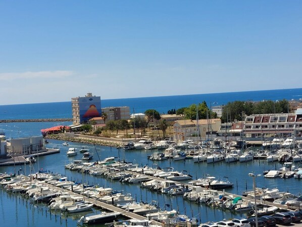 Marina