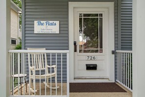 Welcome to the Flats in Downtown Lake Geneva
