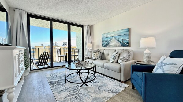 Step into Ocean Trillium Suites 801, an updated top-floor ocean-view condo in New Smyrna Beach! Wake up to breathtaking Atlantic views and easy beach access in this perfect coastal getaway.