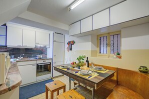 Kitchen and dining area