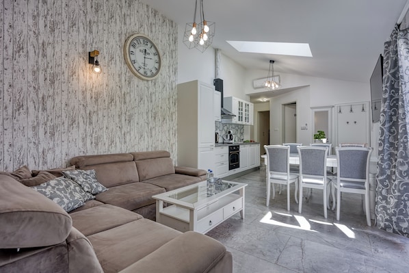 Salon et salle Ă manger
