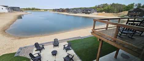 Dream Vacation Spot! Beach, Firepit, Game Room