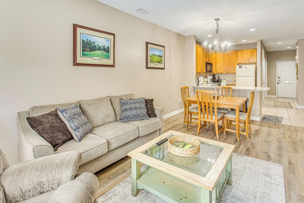 Myrtle Beach Vacation Rental | 2BR | 2BA | 3 Steps to Enter | 1,069 Sq Ft