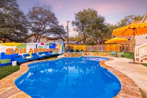 Enjoy perfect poolside relaxation, no matter the season, with our heated private pool!