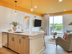 Unit 4 - 2 Bedroom Suite w/ Balcony.