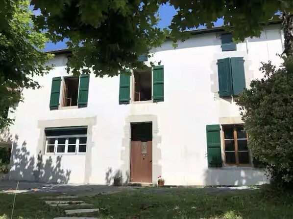 Exterior