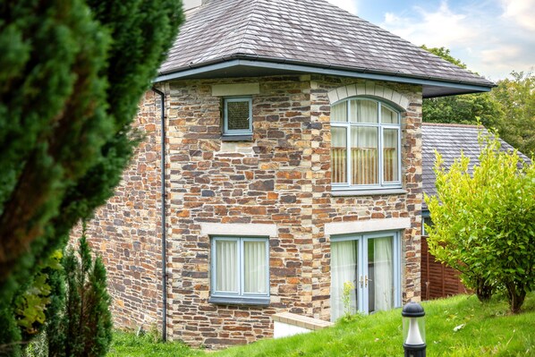 Stables sleeps 6 cottage the valley cornwall exterior