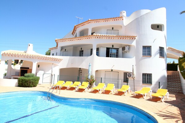 Villa Flores
