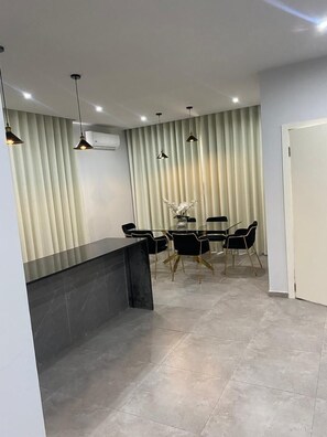 aa04bed8-39f7-4ce8-8fa0-685606618154