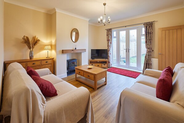 Wardman Crescent, Redcar - Host & Stay