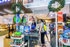 Gift shop