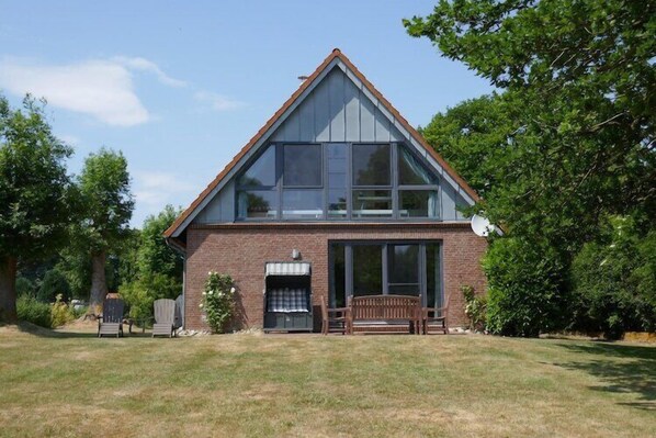 Holiday Home Exterior [summer]