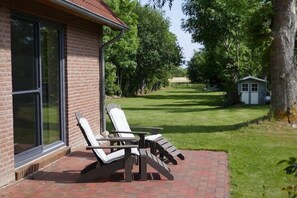 Garden [summer]