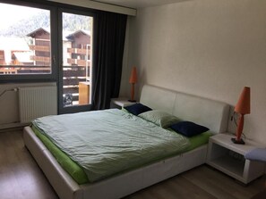 Picture 4